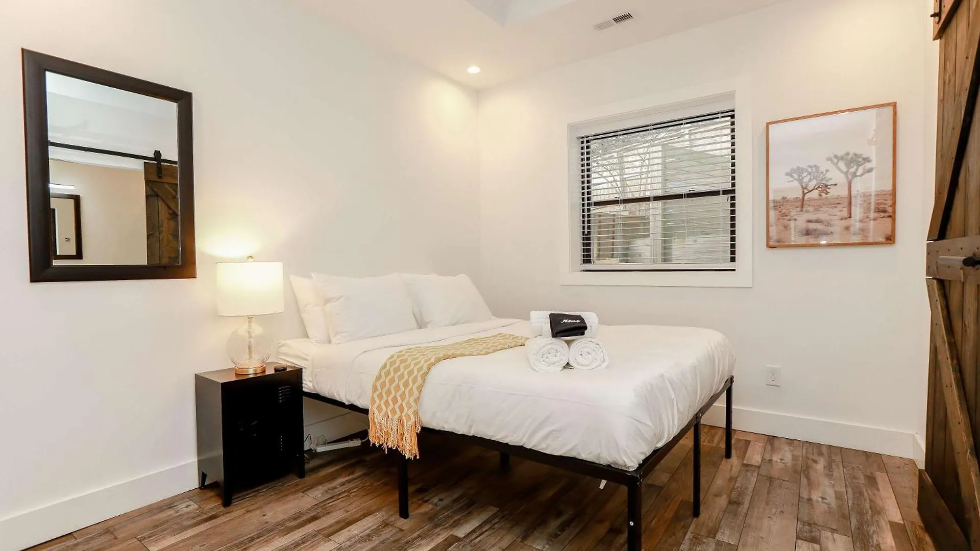 Sojourn 2 Bedroom Steps To The Beach Sleeps 4 Virginia Beach Apartment